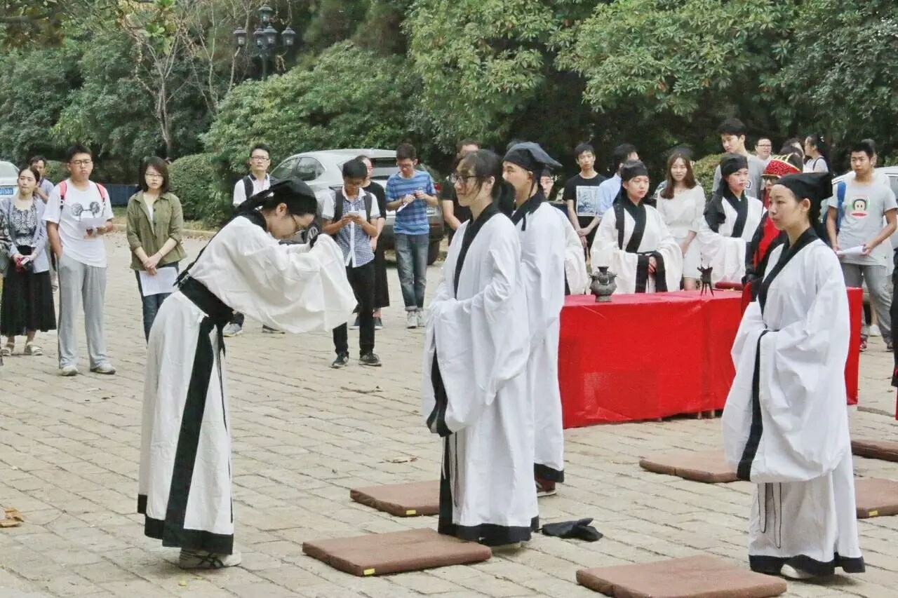 1475201514825995.jpg